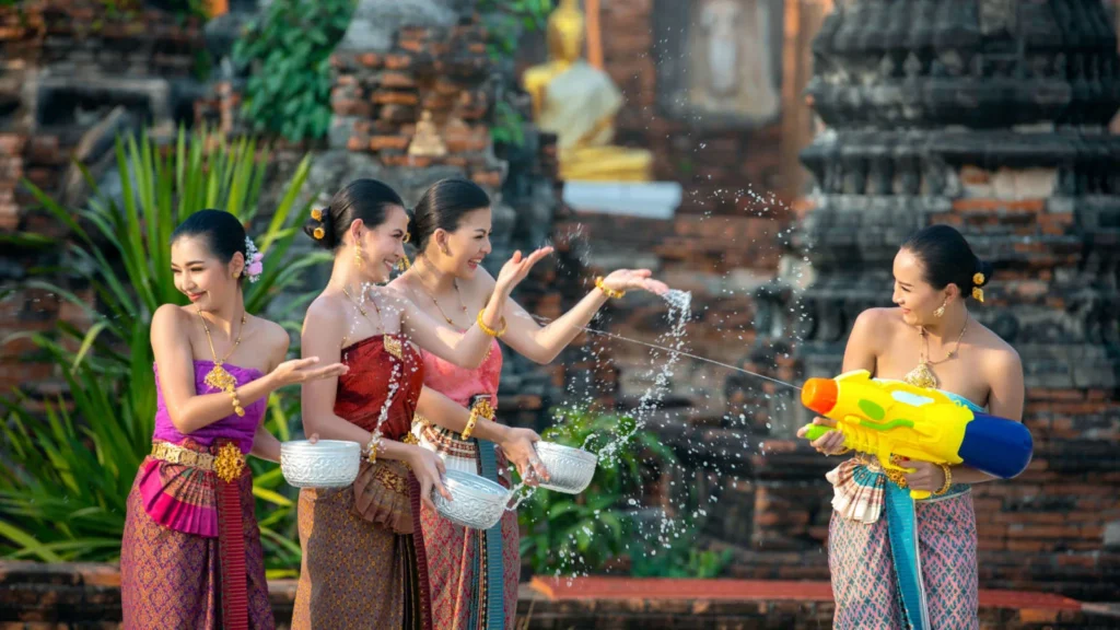 https://heylink.me/indahharum108